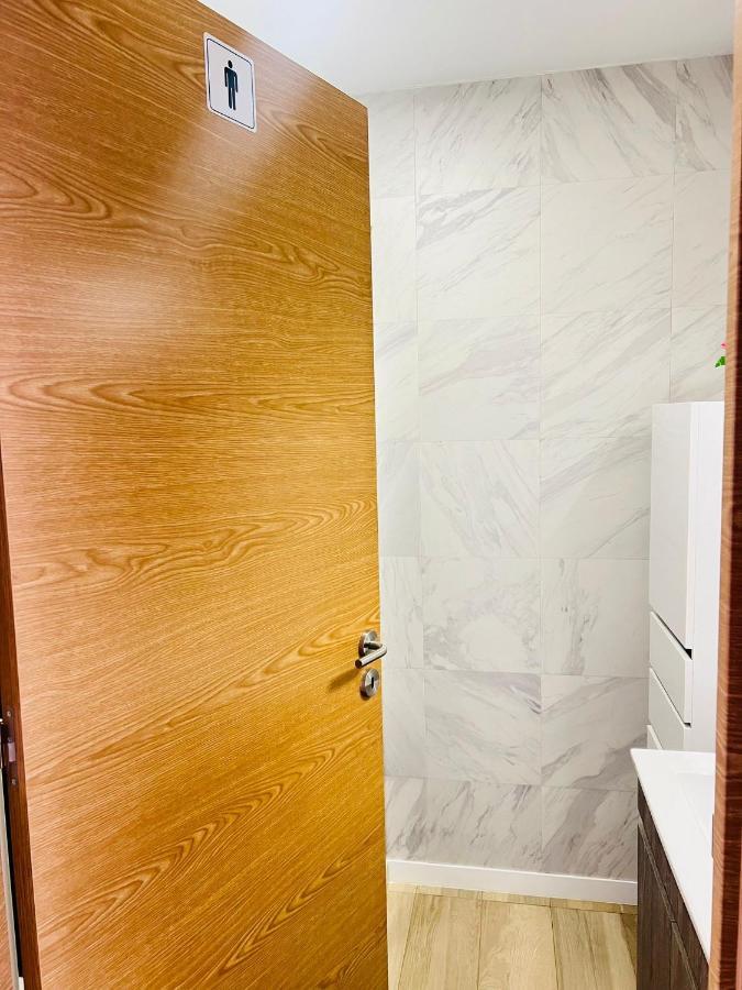 Hostel Golden Star Gião Εξωτερικό φωτογραφία
