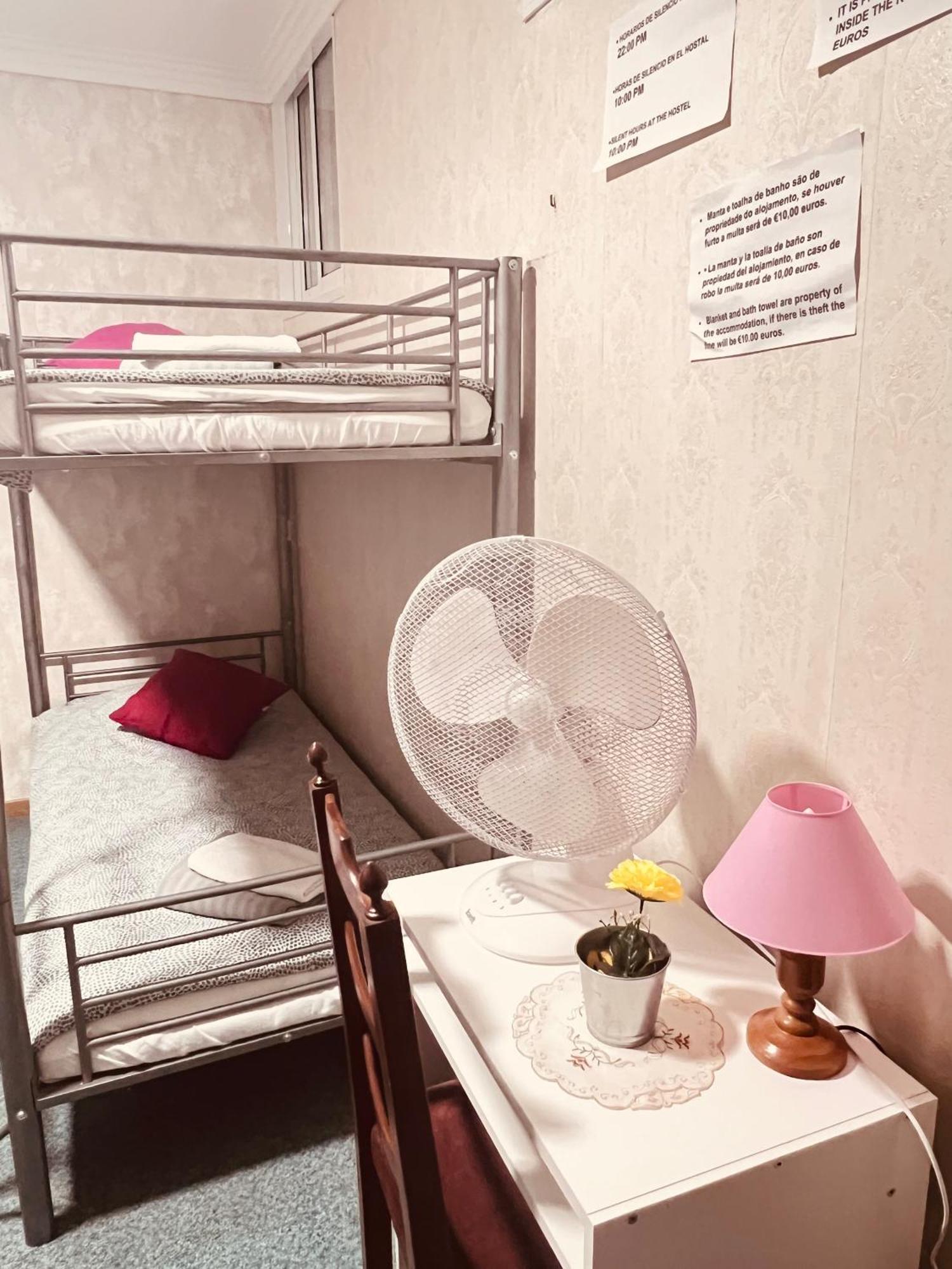 Hostel Golden Star Gião Εξωτερικό φωτογραφία