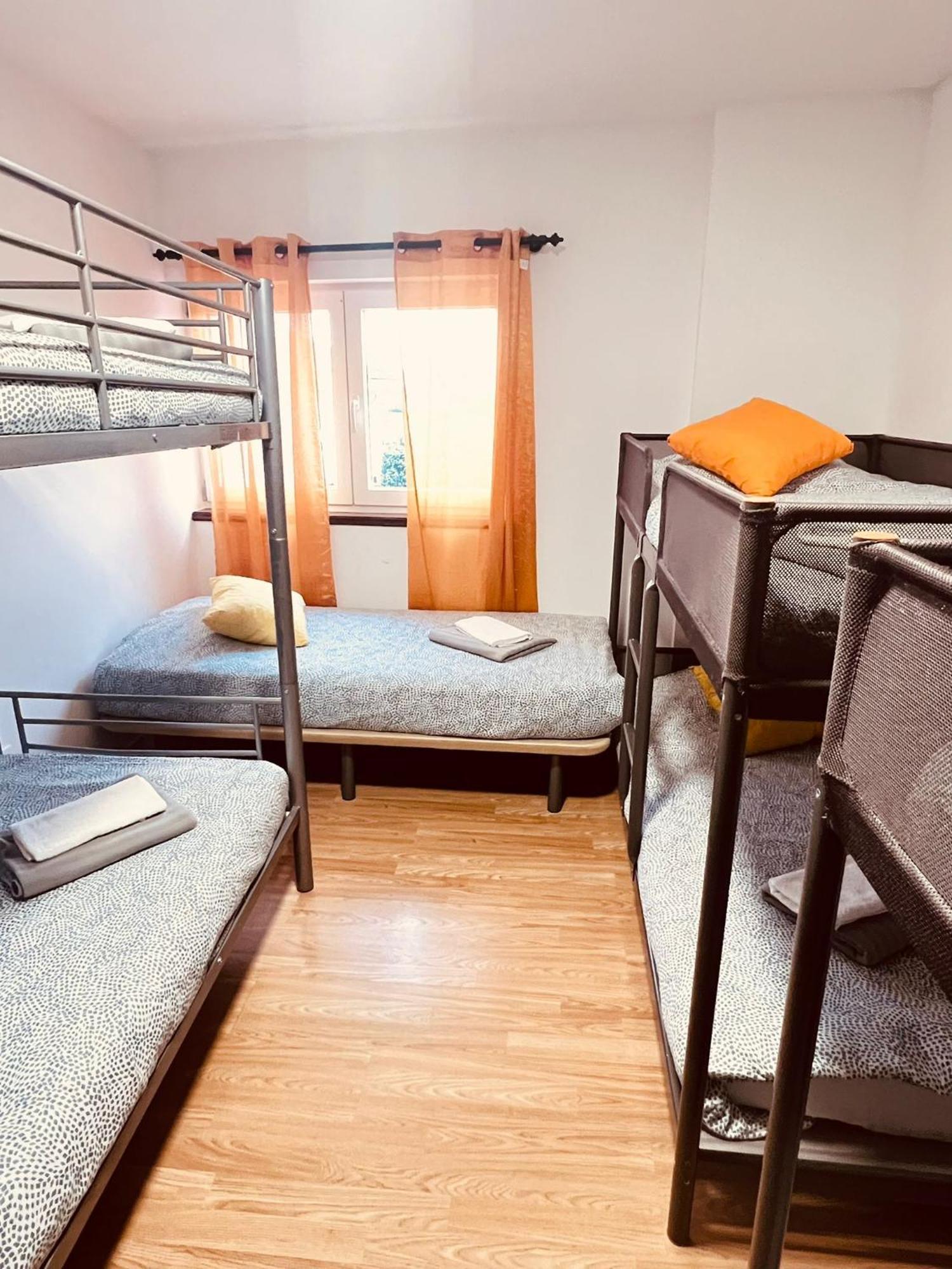 Hostel Golden Star Gião Εξωτερικό φωτογραφία